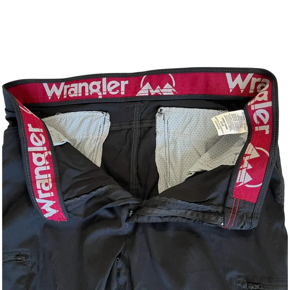 Wrangler Outdoor All Terrain Cargo Pants Men 38x30 Black Straight Fit - Picture 2 of 6